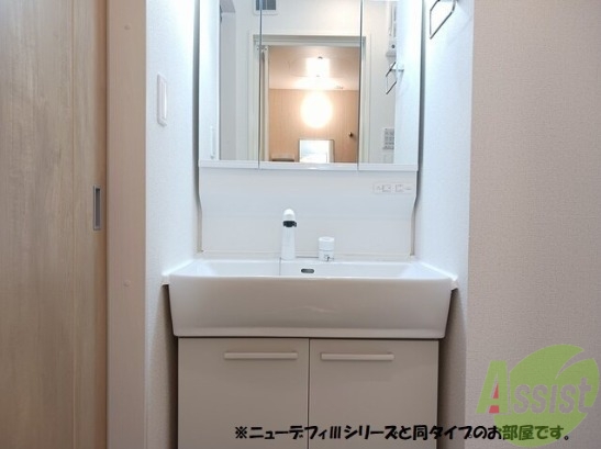 洗面設備　現在建築中の為、画像はイメージになります。