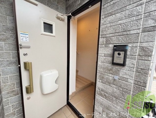 玄関　現在建築中の為、画像はイメージになります。