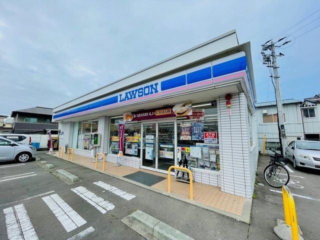 コンビニ　ローソン仙台四郎丸店（コンビニ）まで560m