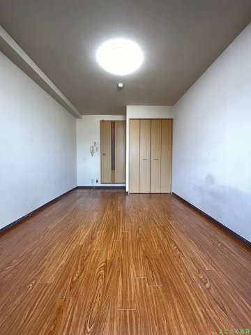 地下鉄御堂筋線 大国町駅 徒歩4分 10階建 築22年の内装写真