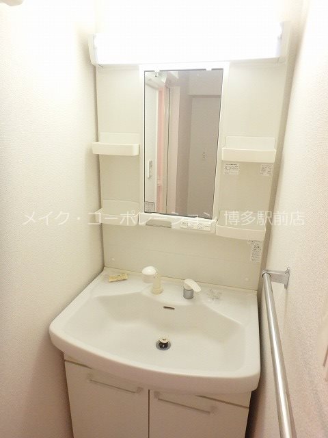 地下鉄空港線 福岡空港駅 徒歩2分 6階建 築15年の内装写真