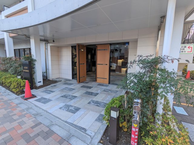 アゼスト堀切菖蒲園IIの外観写真