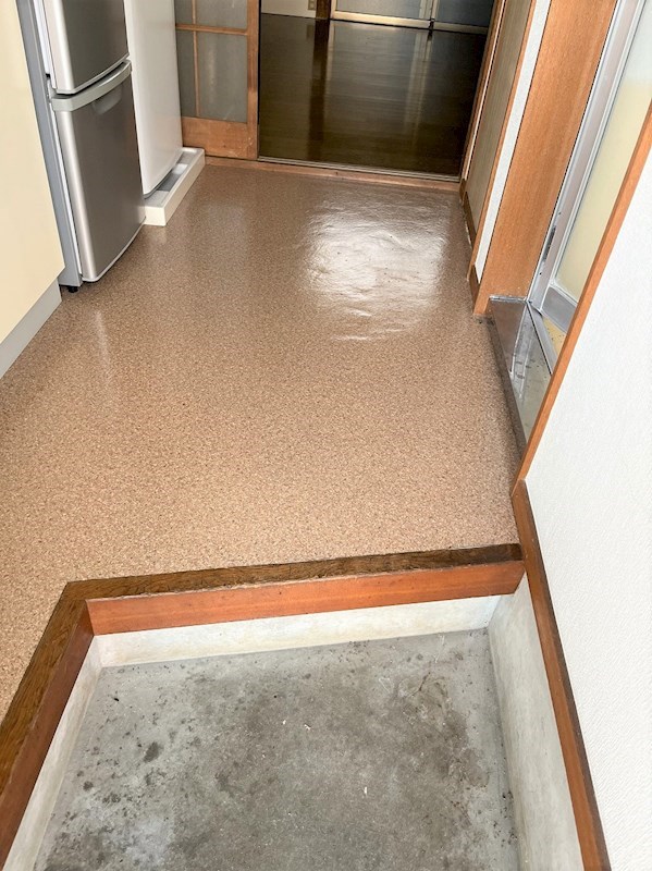玄関　他部屋