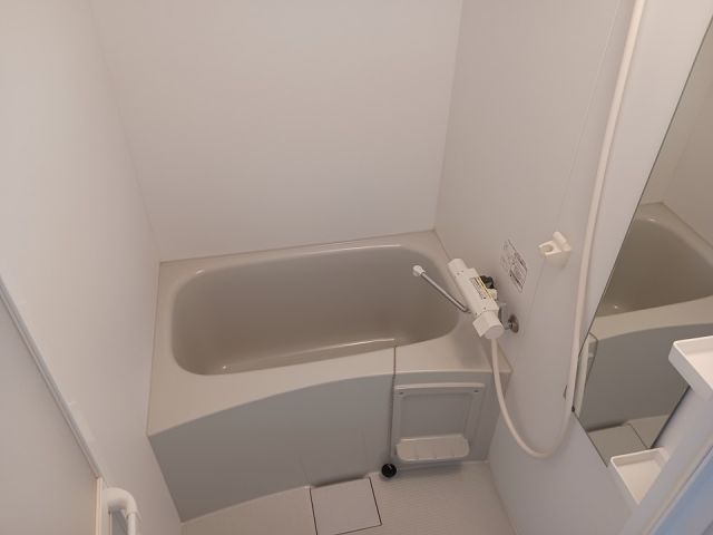 セイバリー スマイルIIの風呂写真