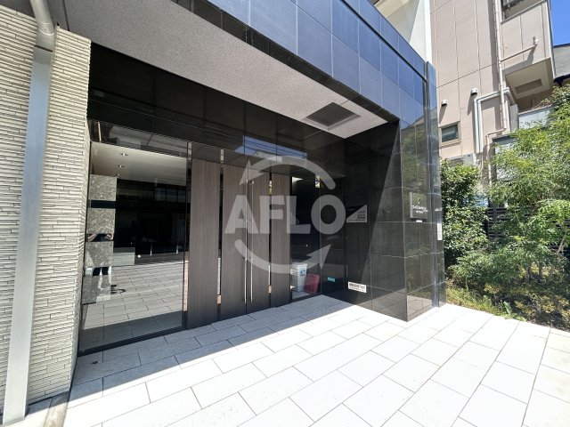 エントランス　オーキッドレジデンス新大阪　　エントランス