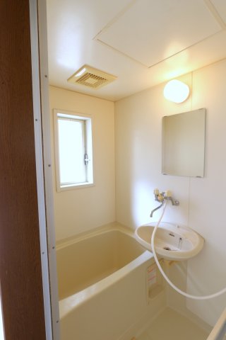 メゾン実籾のトイレ写真