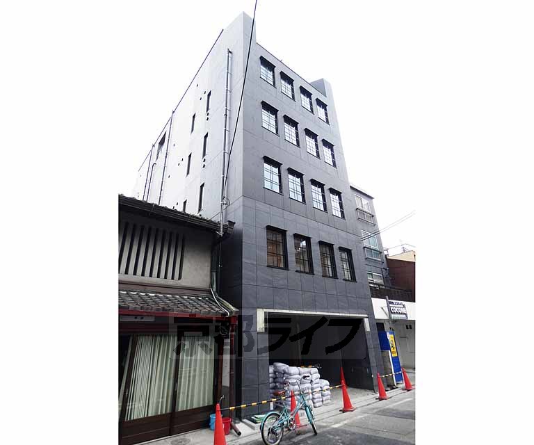 STANDZ京都駅西
