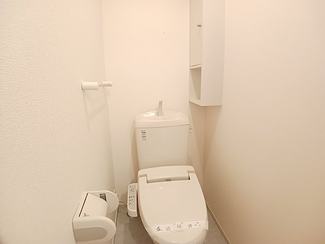 トイレ　トイレもきれいです