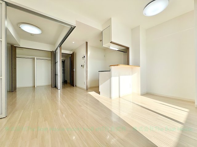 S-FORT熱田六番の居間写真