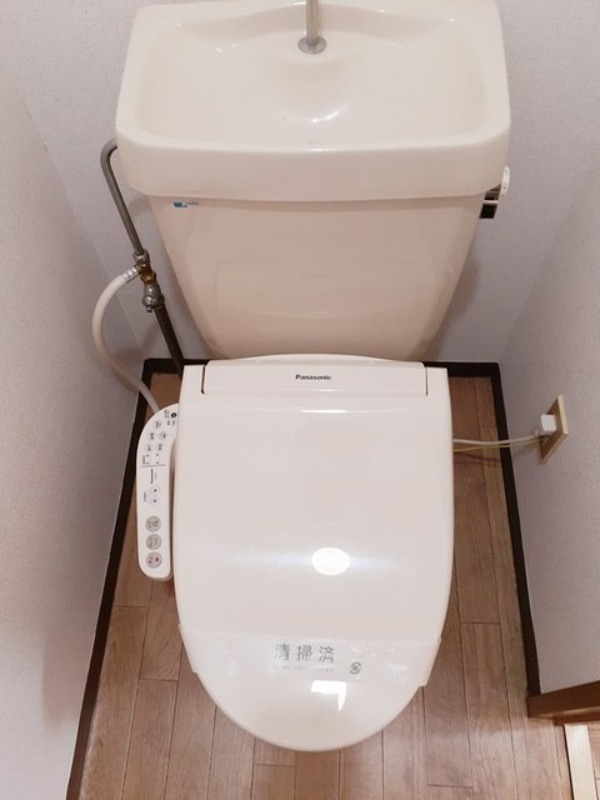 トイレ　図面と現状に相違がある場合には現状を優先