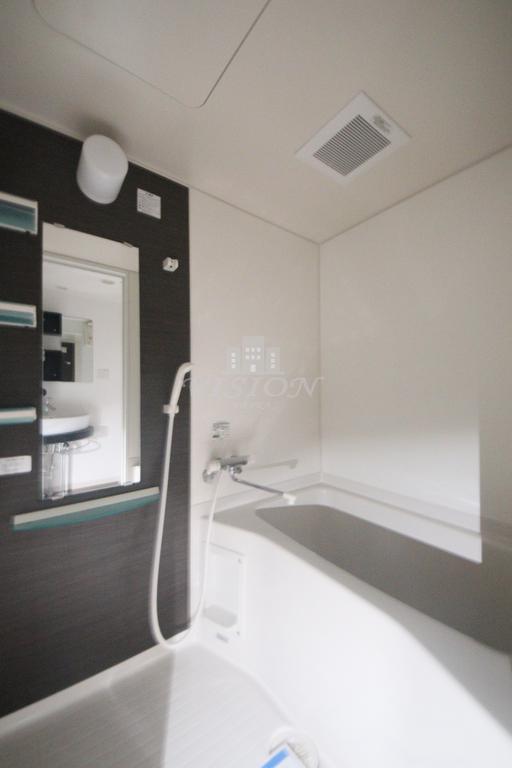 ＪＲ関西本線 ＪＲ難波駅 徒歩5分 11階建 築14年の風呂写真