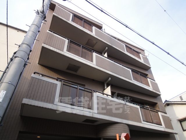 グレイスコート三津屋の外観写真