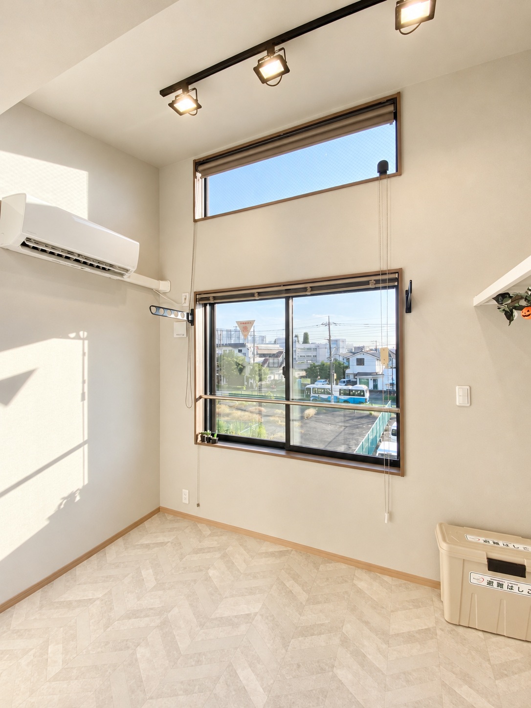 居室・リビング　明るい室内が心地よい毎日を演出する住空間です