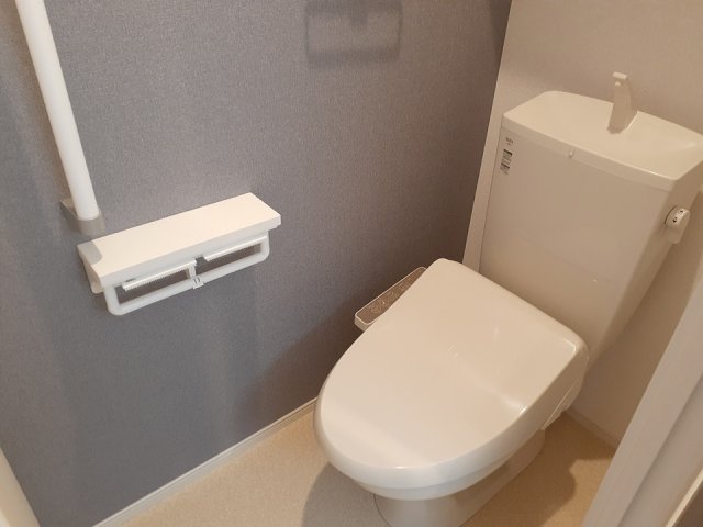 トイレ　ゆったりとした空間のトイレです