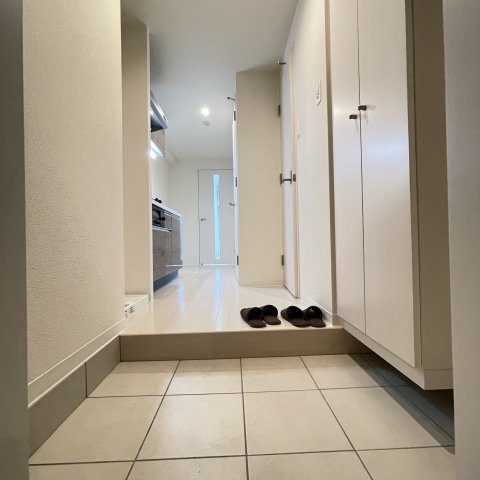 玄関　同仕様タイプです