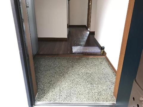 玄関　玄関