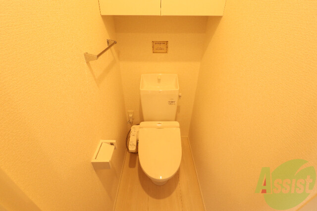 トイレ　清潔感あるトイレです。