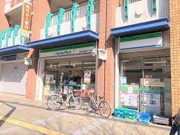 コンビニ　ファミリーマート長田大橋町四丁目店（コンビニ）まで42m