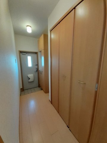 玄関　落ち着いた玄関です