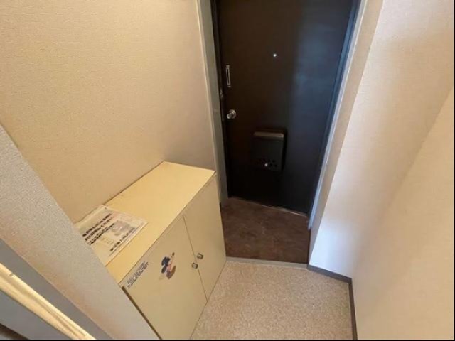 玄関　別部屋参照