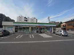 コンビニ　ファミリーマート須玖南五丁目店（コンビニ）まで68m