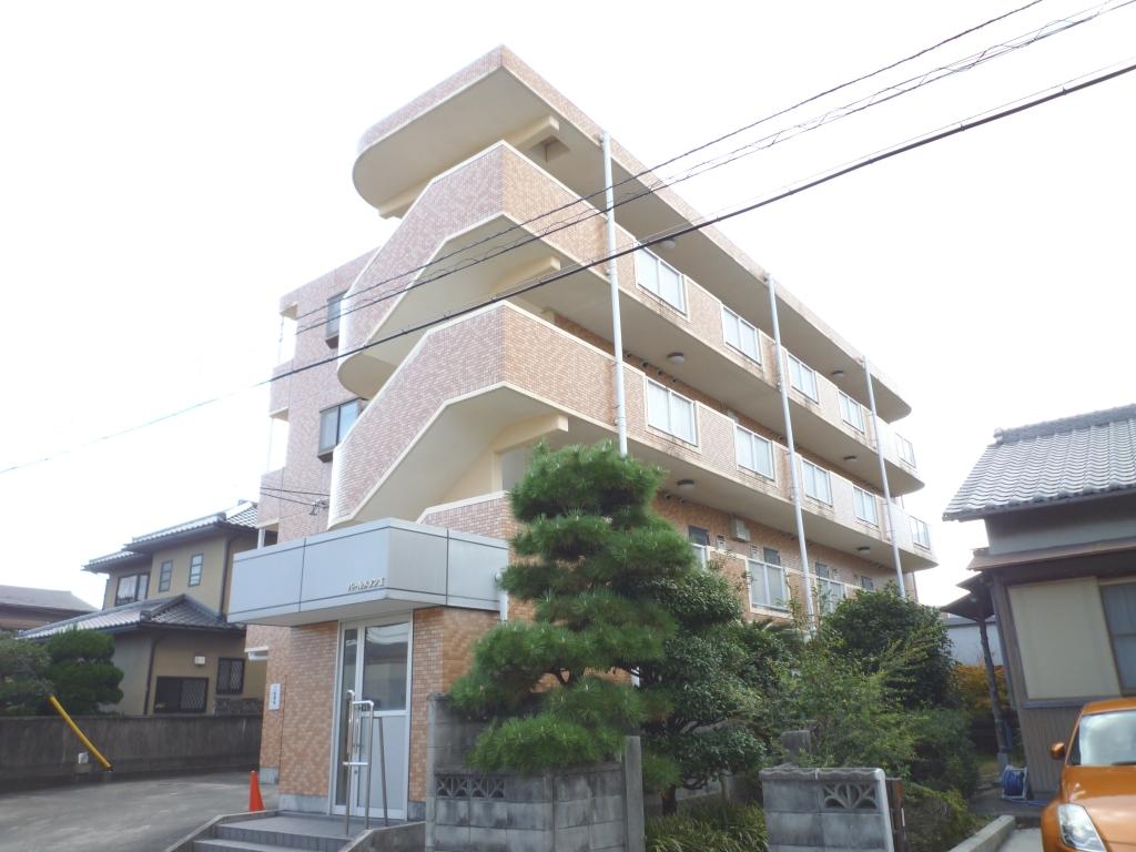建物外観　タイル貼りのオシャレマンションです！！