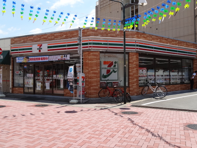 コンビニ　セブンイレブン博多銀天町3丁目店（コンビニ）まで256m