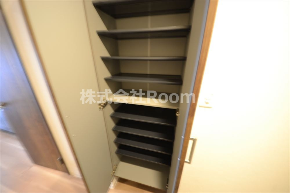 玄関　シューズボックスです。