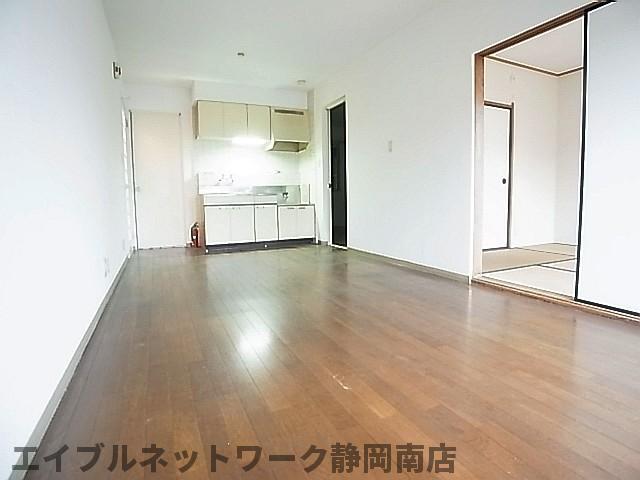 居室・リビング　おしゃれな居間です