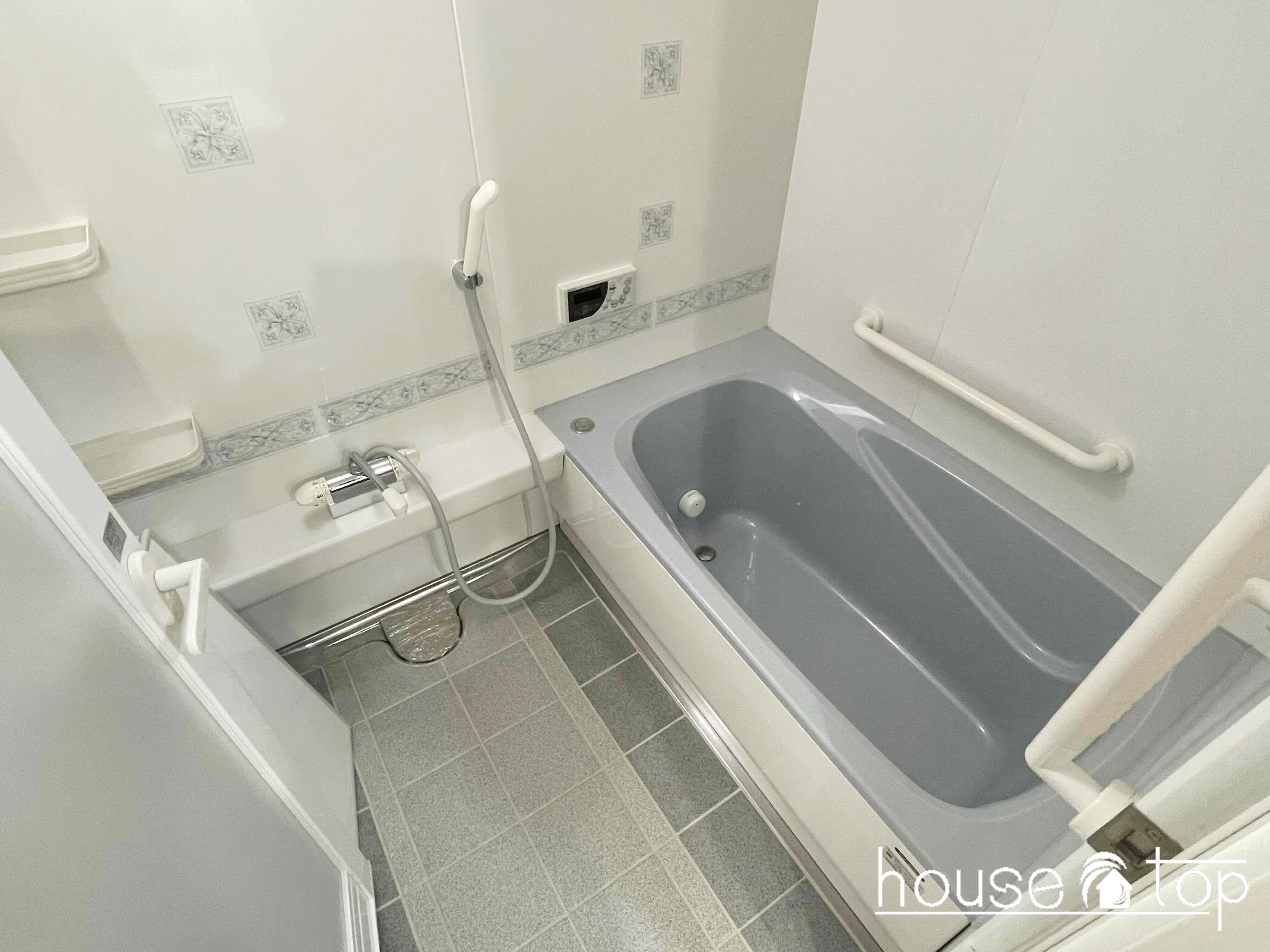 バス・シャワールーム　追い焚き・乾燥機付き