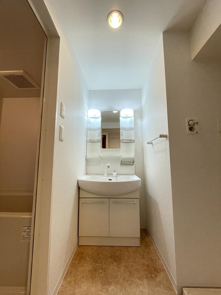 洗面設備　独立洗面台