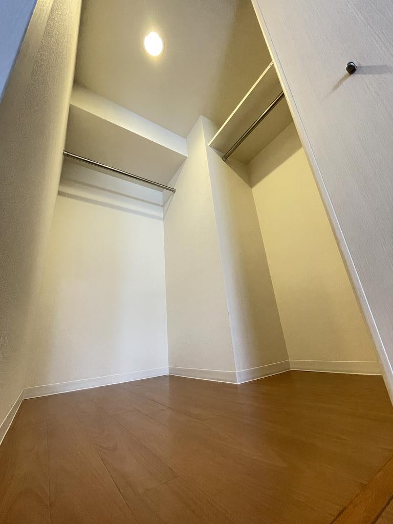 その他部屋・スペース　ゆとりのウォークインクローゼット