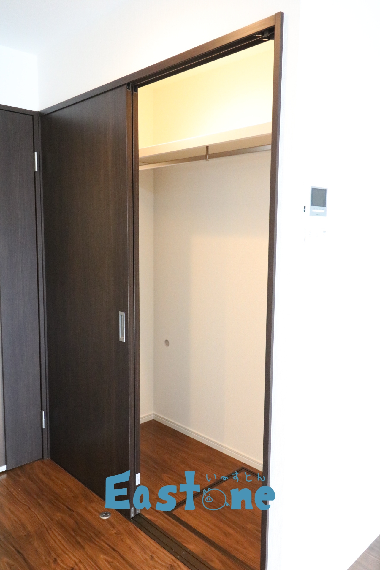 収納　たっぷり入るシューズボックスが嬉しい