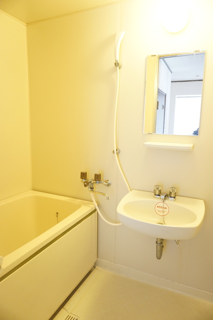 バス・シャワールーム　★追い炊き機能付き浴室スペース★