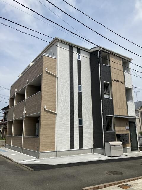 相模原市緑区橋本のアパートの建物外観