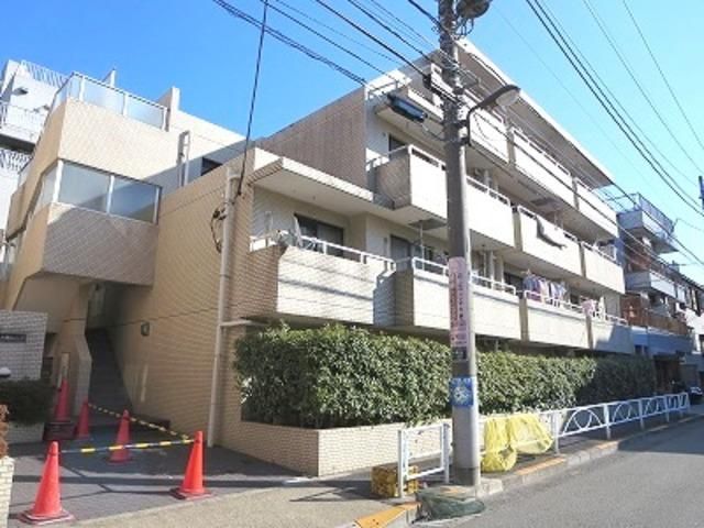 目黒区大岡山のマンションの建物外観