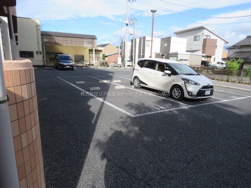 【桜ユーミーマンションの駐車場】