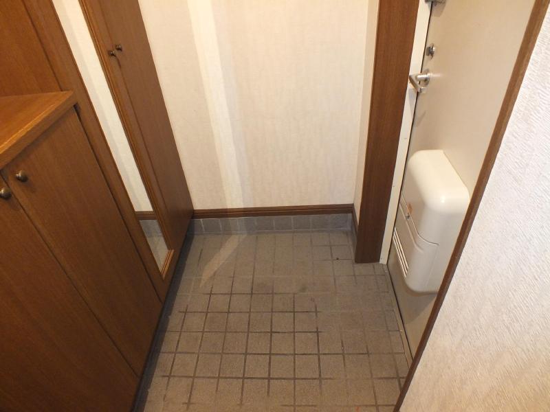 ●リヴァージュ長苗代 Aの玄関写真
