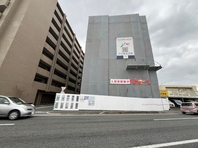 【遠賀郡水巻町頃末北のマンションの玄関】