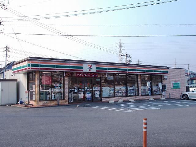 コンビニ　セブンイレブン大王1丁目店（コンビニ）まで400m