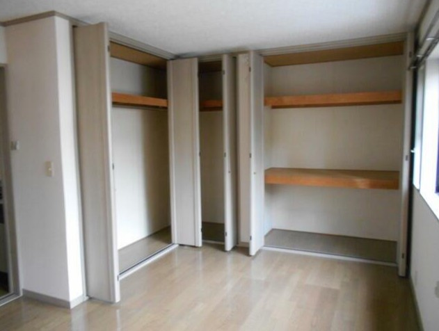 収納　収納多数