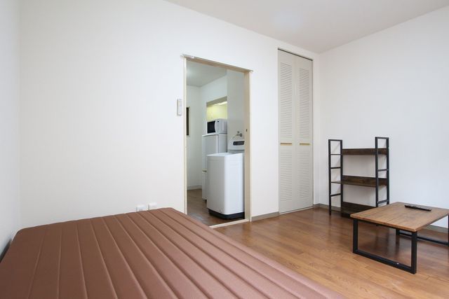 居室・リビング　家具家電付き☆