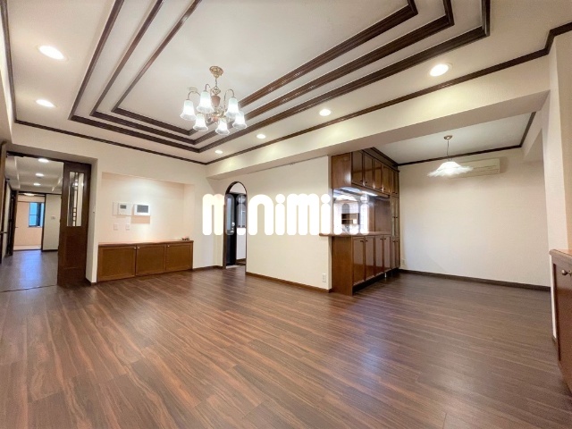 居室・リビング　素敵な天井