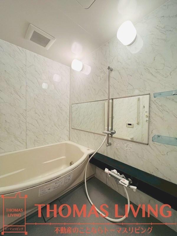 バス・シャワールーム　最上階ならではの見晴らし、眺望良好です！