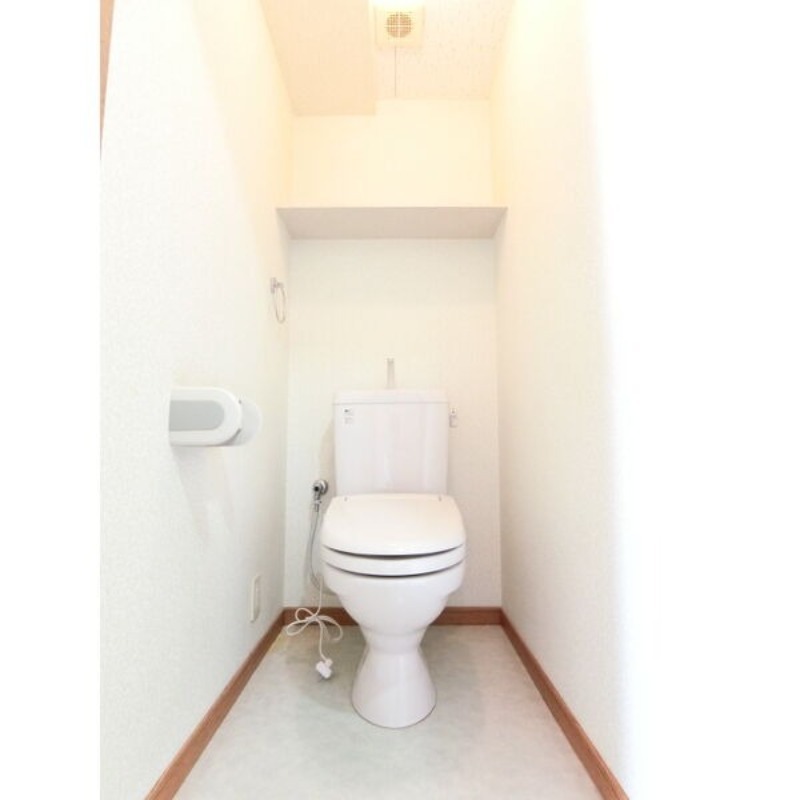 トイレ　図面と現状に相違がある場合には現状を優先