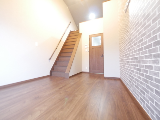 その他部屋・スペース　★明るい洋室で住み心地が良さそうですね★