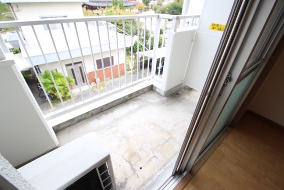 バルコニー　※別部屋の写真です