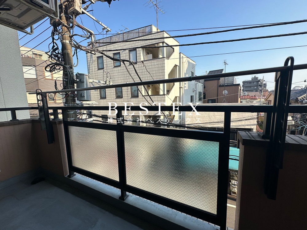 バルコニー　※同タイプ・別部屋の参考写真です。