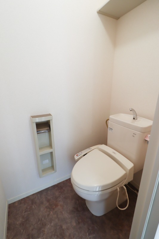 トイレ　図面と現状に相違がある場合には現状を優先