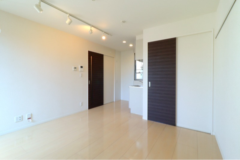 居室・リビング　図面と現状に相違がある場合には現状を優先